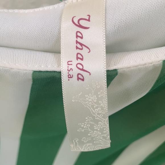 Yahada Asymmetrical Style Dress - Picture 6 of 11